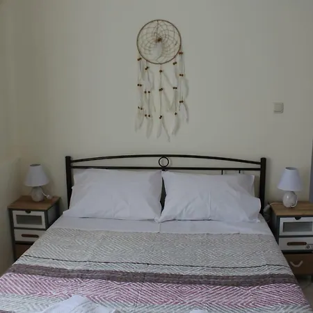 Lonelia's Family Homes * Lefkimmi (Corfu)