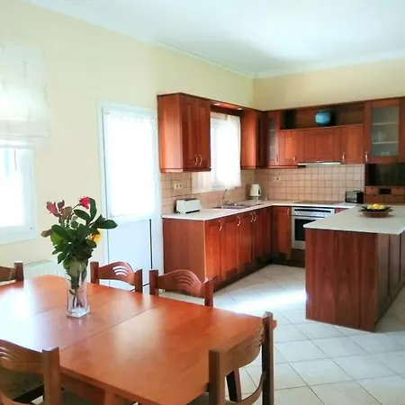 Lonelia's Family Homes Lefkimmi (Corfu)